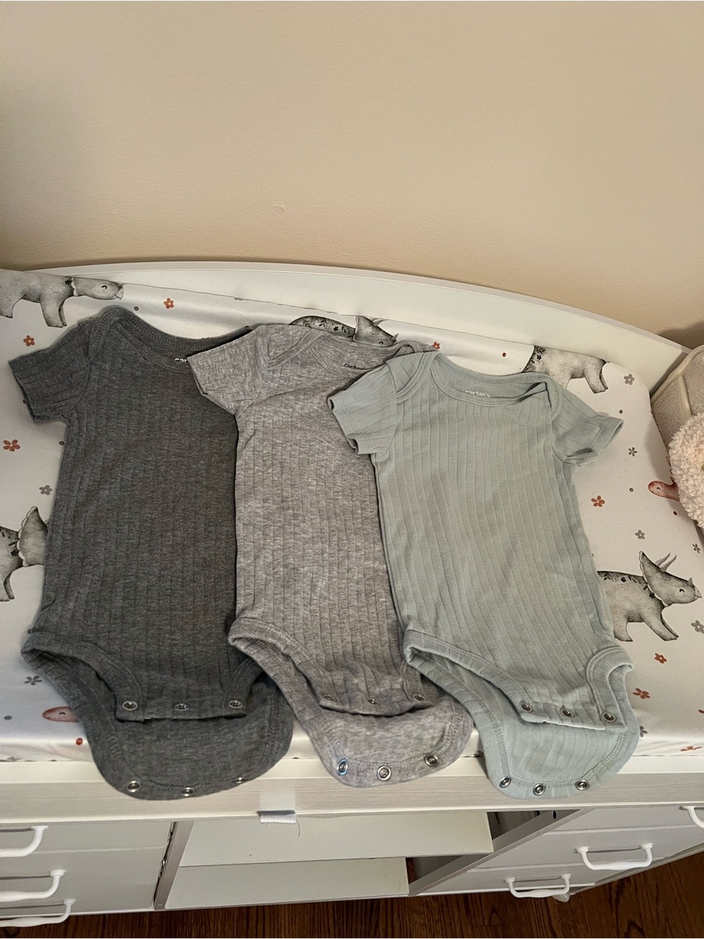 Carters Baby Short-Sleeve One-Piece Bodysuits 3-6 months